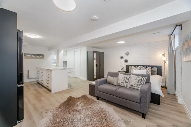 Additional image 32 of 22 Dellbrook Cres
