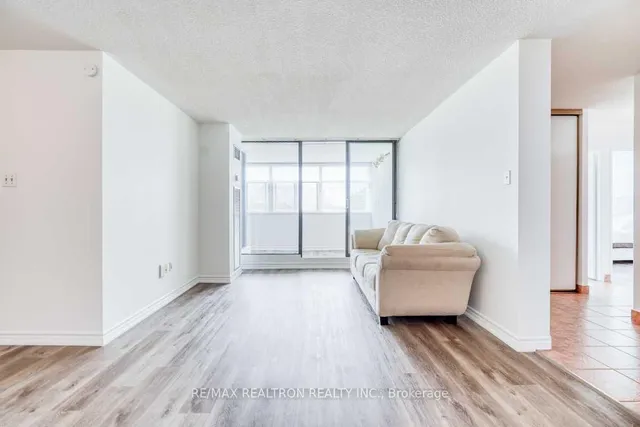 Additional image 9 of 100 Antibes Dr Unit 504