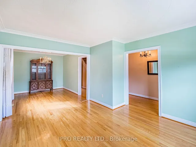 Additional image 11 of 43 Heman St