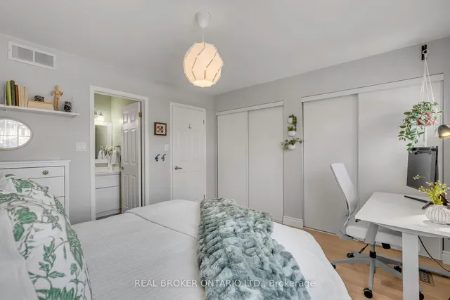 Additional image 21 of 2015 Cleaver Ave Unit 26