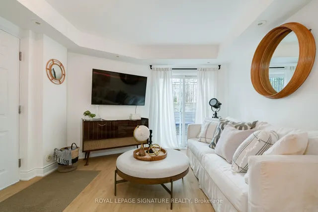 Additional image 5 of 28 Laidlaw St Unit 1602