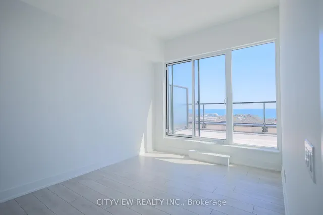 Additional image 20 of 270 Dufferin St Unit PH4