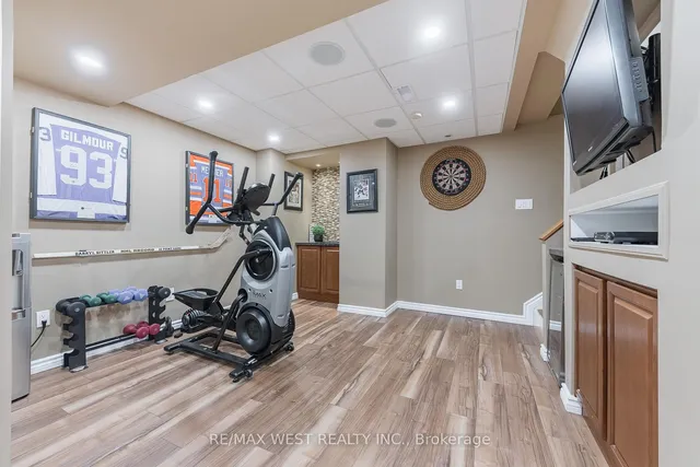 Additional image 38 of 284 Alexander Cres