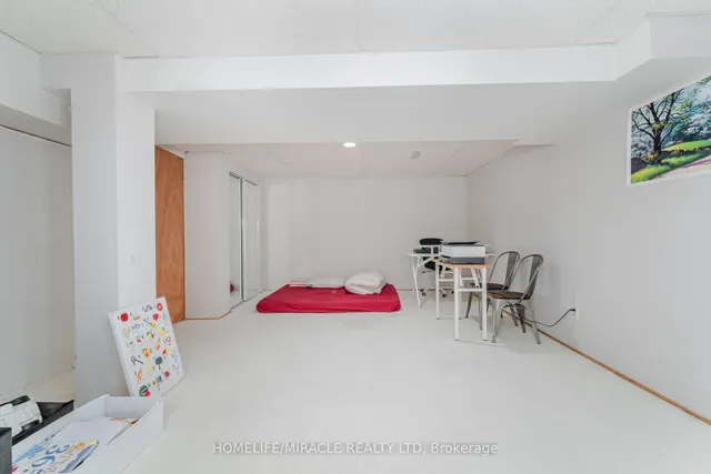 Additional image 40 of 20 Wayne Nicol Dr