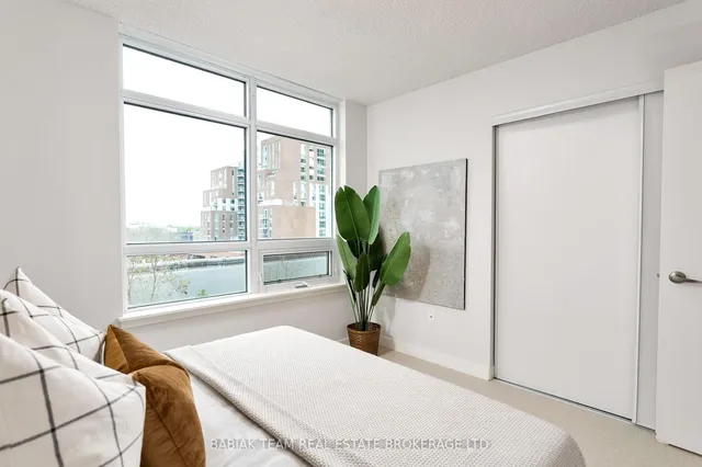 Additional image 21 of 816 Lansdowne Ave Unit 517