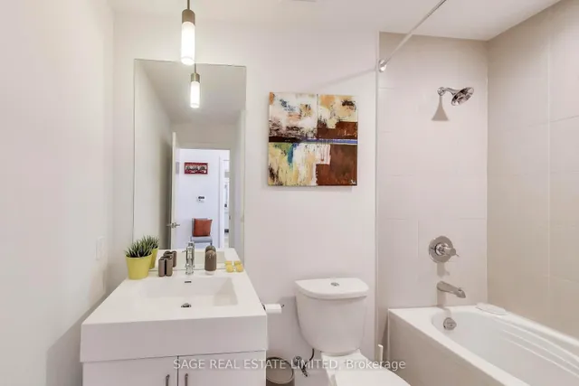 Additional image 22 of 112 George St Unit 1104