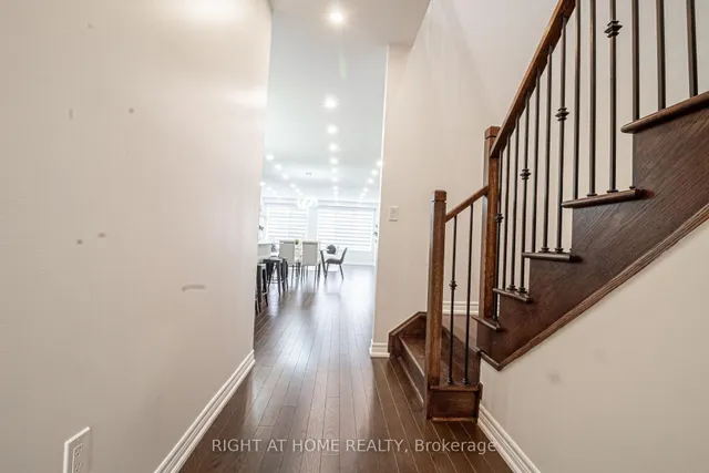 Additional image 5 of 1406 Farmstead Dr