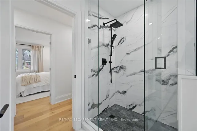 Additional image 29 of 869 CONDOR Dr