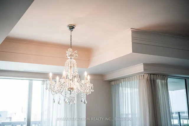 Additional image 35 of 206 Bloor St Unit 801