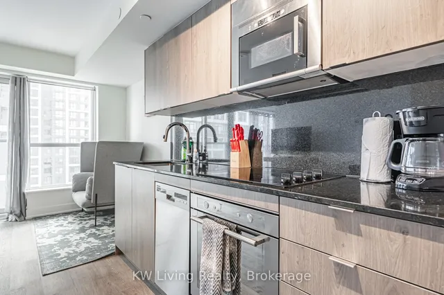 Additional image 9 of 5 Mabelle Ave Unit 931