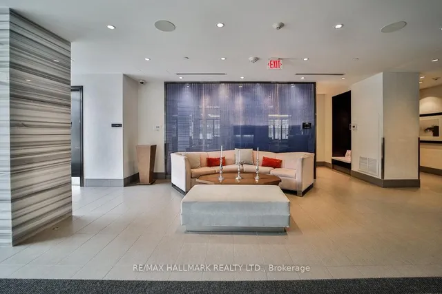 Additional image 31 of 2 Old Mill Dr Unit 121