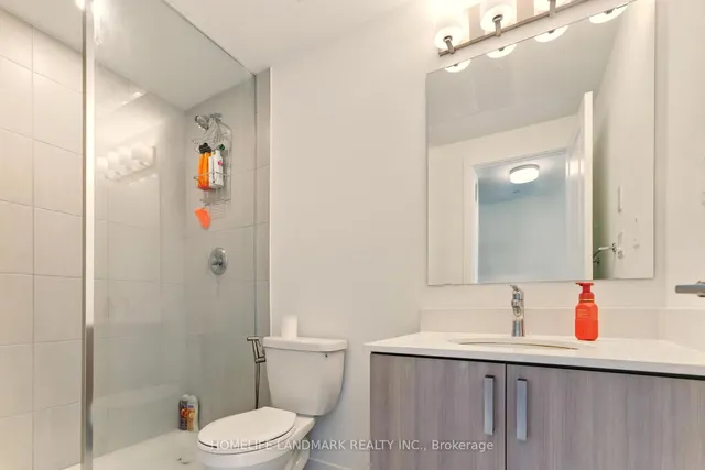 Additional image 16 of 4015 Hickory Dr Unit 2