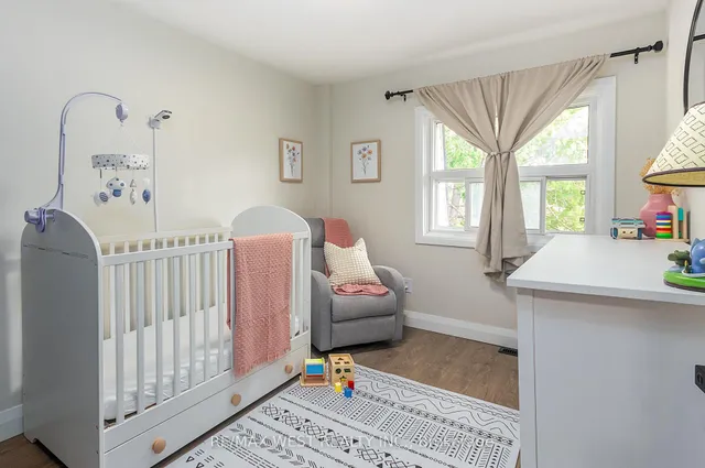 Additional image 17 of 377 Military Tr Unit 33