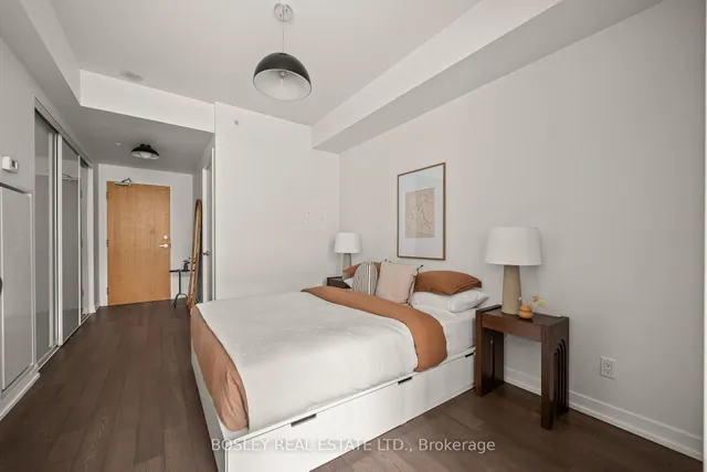 Additional image 20 of 36 Howard Park Ave Unit 205