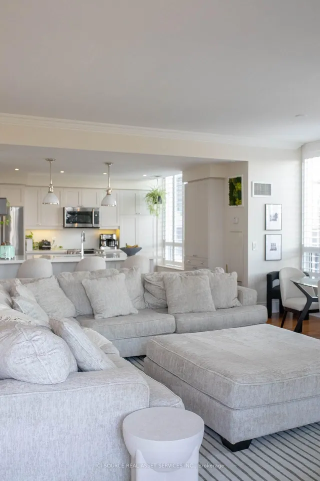 Additional image 5 of 1101 Leslie St Unit 403