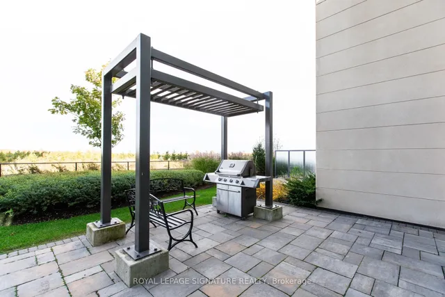 Additional image 22 of 45 Yorkland Blvd Unit 904