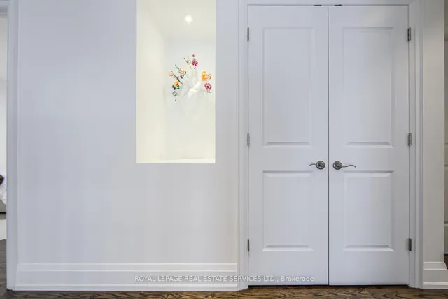 Additional image 32 of 21A Roycrest Ave