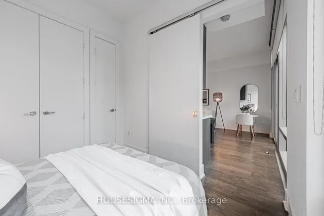 Additional image 22 of 39 Queens Quay Unit 1039