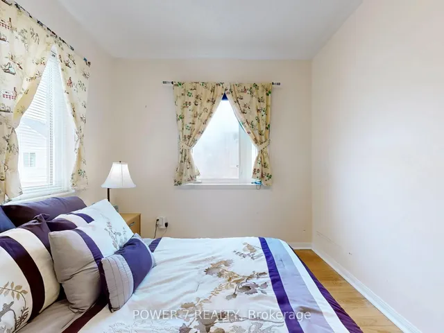 Additional image 27 of 83 Mondeo Dr Unit 515