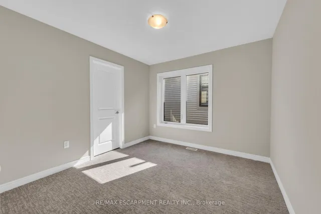 Additional image 41 of 67 Starfire Cres