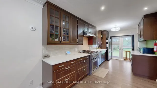 Additional image 11 of 165 Harewood Ave