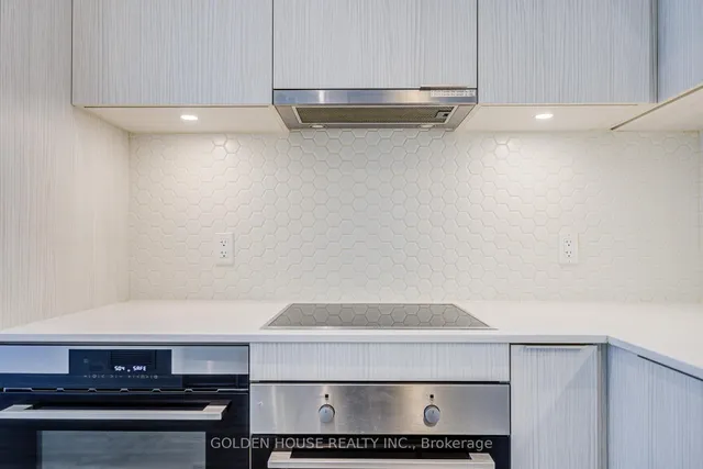 Additional image 16 of 158 Front St Unit 708