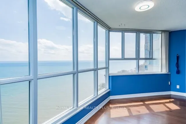 Additional image 10 of 5280 LAKESHORE Rd Unit 1107