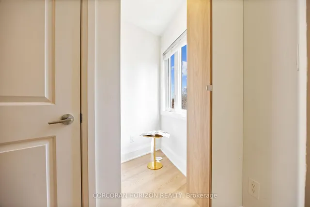 Additional image 17 of 9 Oakburn Cres Unit TH39