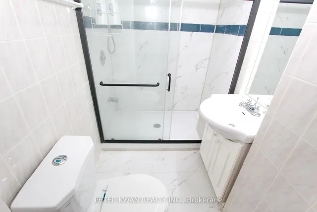 Additional image 35 of 19 Sandyhook Sq