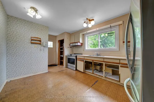 Additional image 13 of 29 Parkington Cres