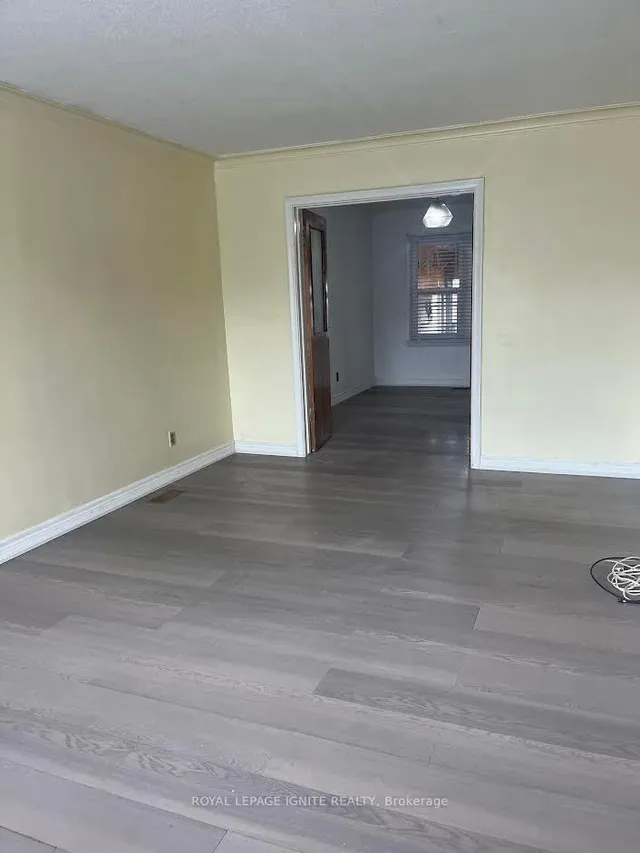 Additional image 4 of 852 Runnymede Rd