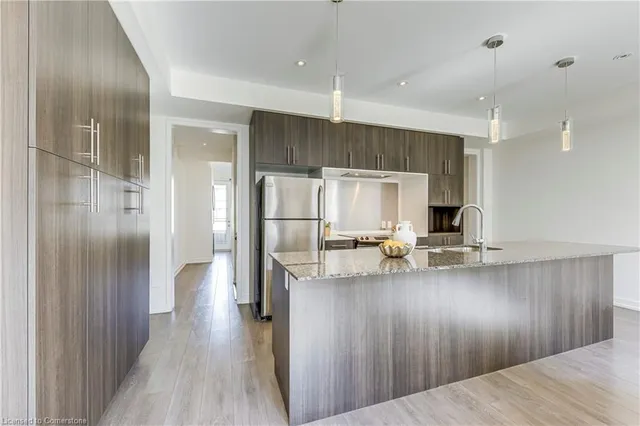 Additional image 23 of 301 Squire Crescent Cres