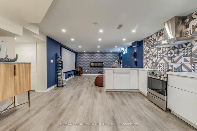 Additional image 36 of 12 Riva Crt