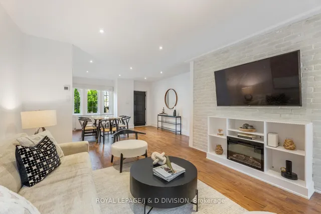 Additional image 10 of 325 Davisville Ave