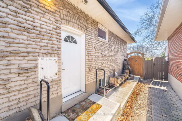 Additional image 45 of 86 Crendon Dr