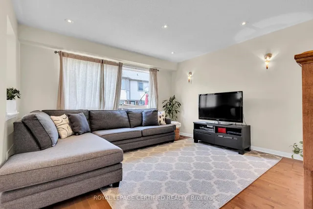 Additional image 13 of 34 Tawnie Cres