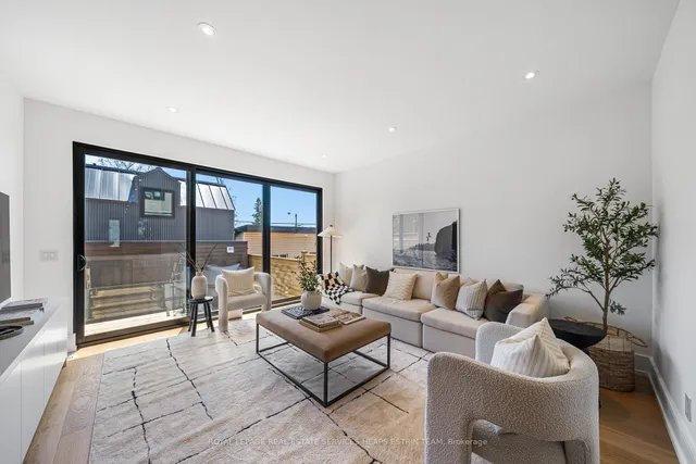 Additional image 12 of 17 Myrtle Ave