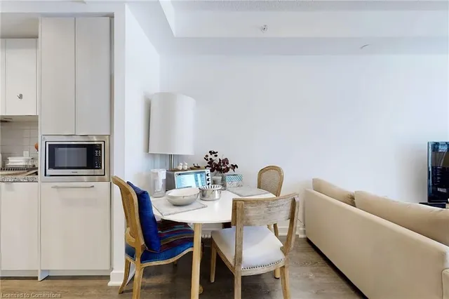 Additional image 12 of 125 Blue Jays Way Unit 2907