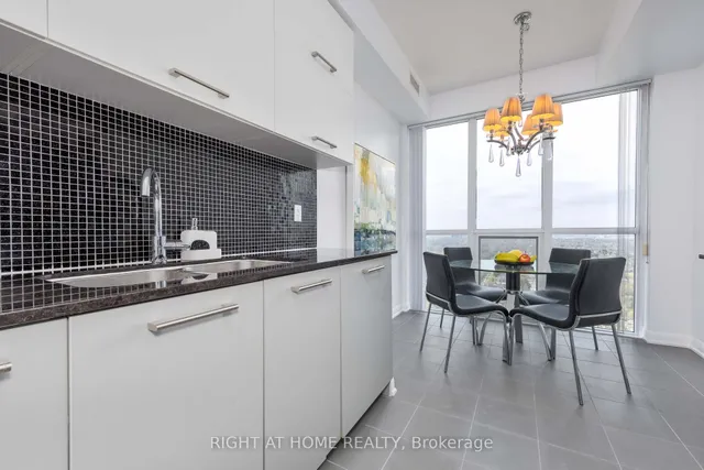 Additional image 18 of 5162 Yonge St Unit LPH202