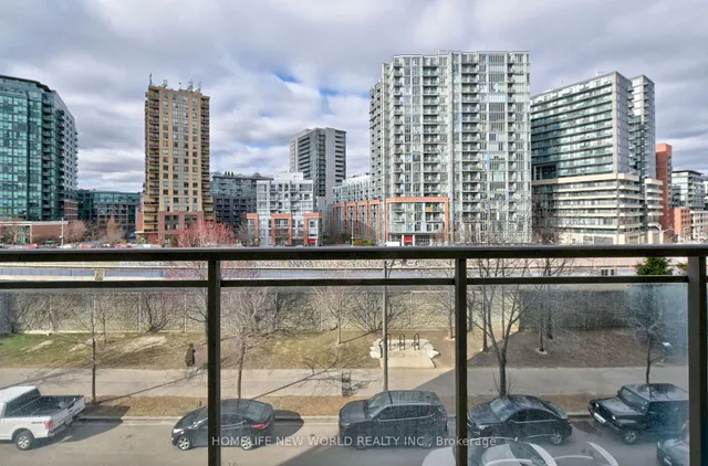 Additional image 20 of 38 Joe Shuster Way Unit 421