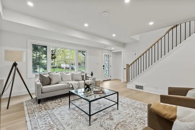 Additional image 4 of 944 Long Dr