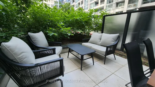 Additional image 7 of 576 Front St Unit 210