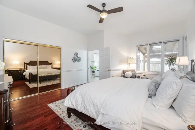 Additional image 10 of 31 Ingrid Crt