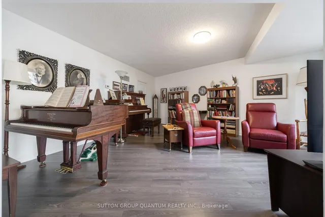 Additional image 16 of 55 Harbour Sq Unit 1113