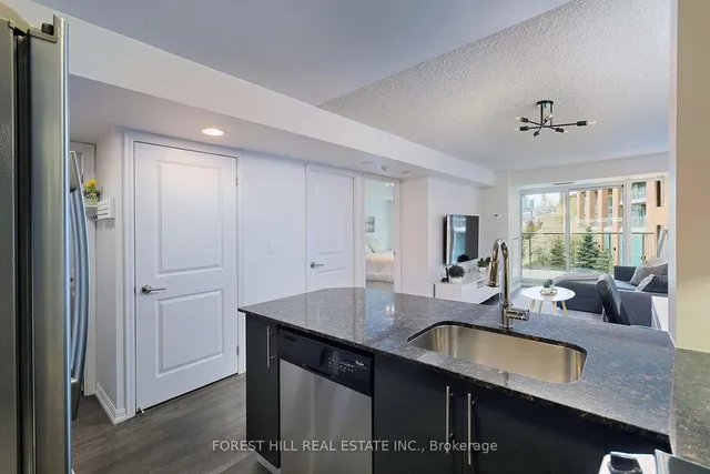 Additional image 9 of 125 Western Battery Rd Unit 303