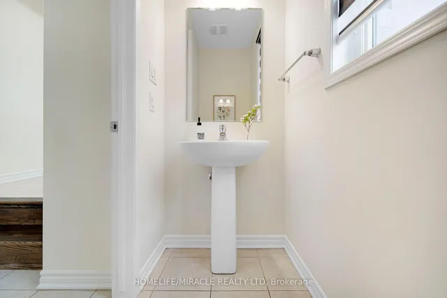 Additional image 11 of 425 Edenbrook Hill Dr