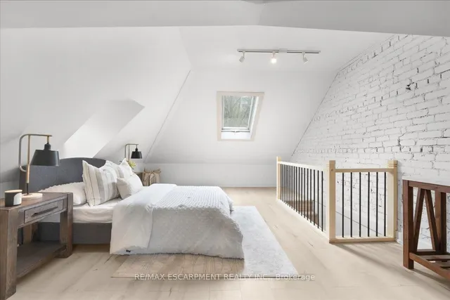 Additional image 31 of 68 Alanson St