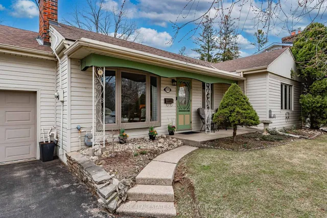 Additional image 3 of 2173 Deyncourt Dr