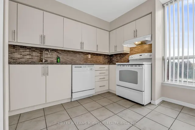 Additional image 14 of 10 Laurelcrest St Unit 501