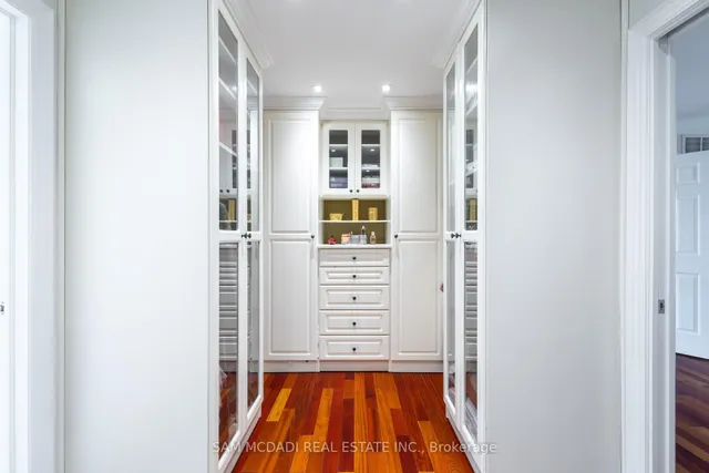 Additional image 28 of 11170 Menzies Crt